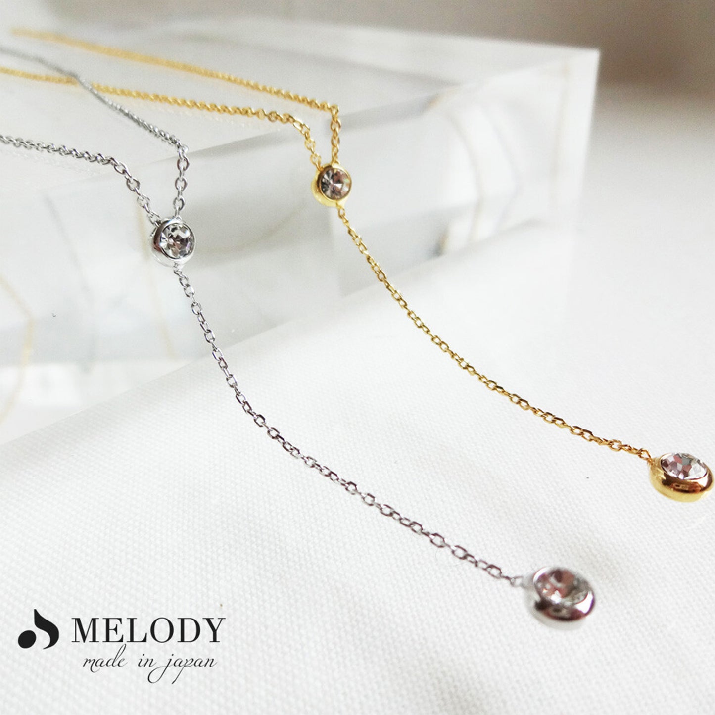 Y型項鏈配施華洛世奇石 Y Shaped Necklace with Swarovski Stone