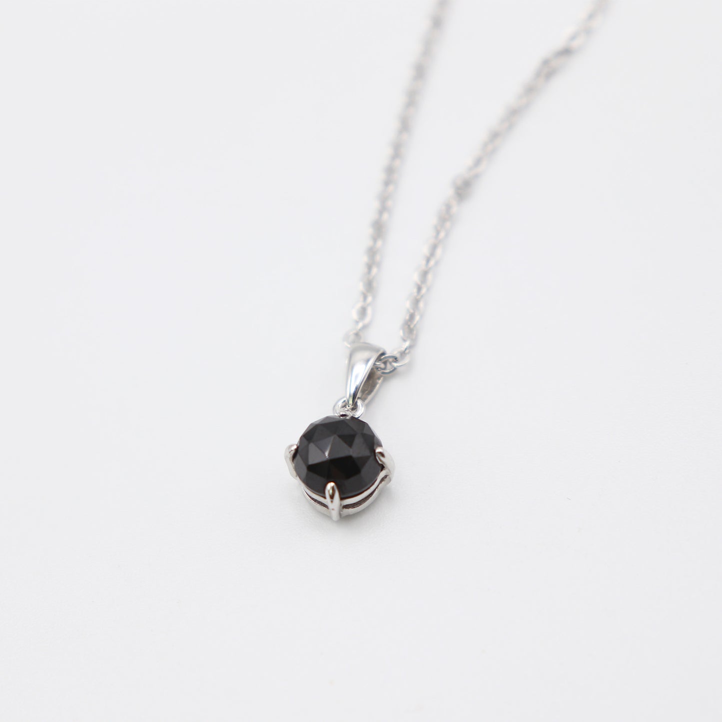 黑色尖晶石玫瑰切工1ct 吊墜項鏈 Black Spinel with Rose Cut 1 Ct Pendant Necklace