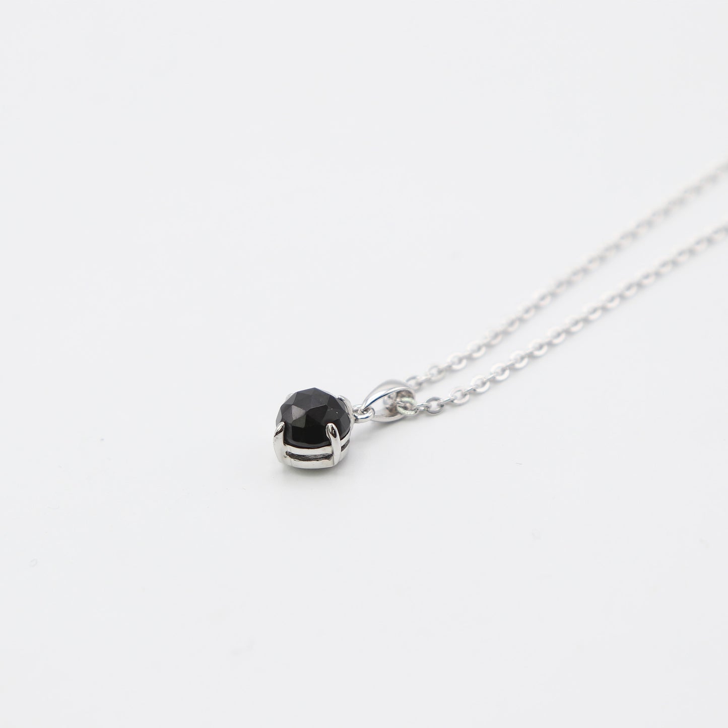 黑色尖晶石玫瑰切工1ct 吊墜項鏈 Black Spinel with Rose Cut 1 Ct Pendant Necklace