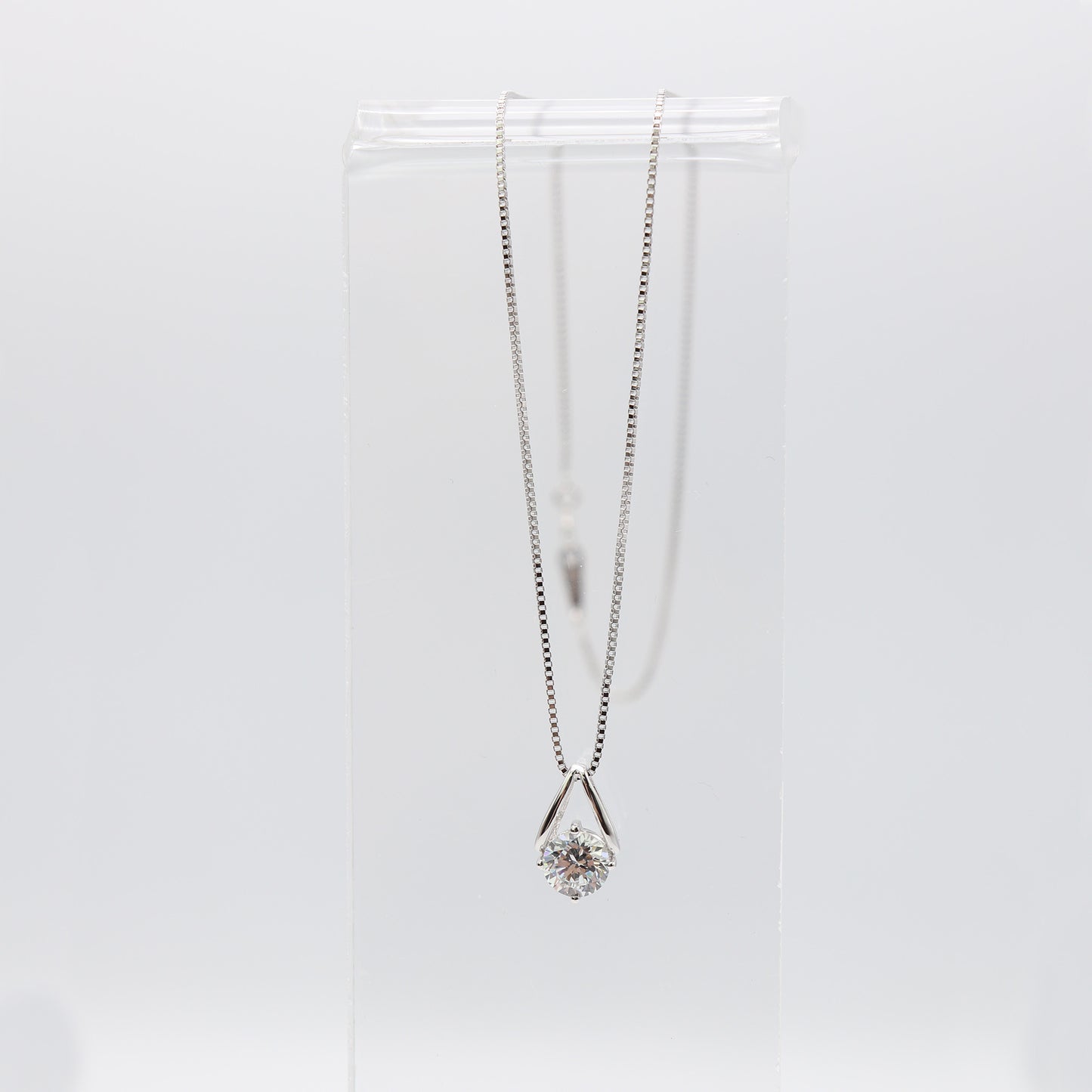 立方氧化鑽石吊墜項鏈 Cubic Zirconia Pendant Necklace