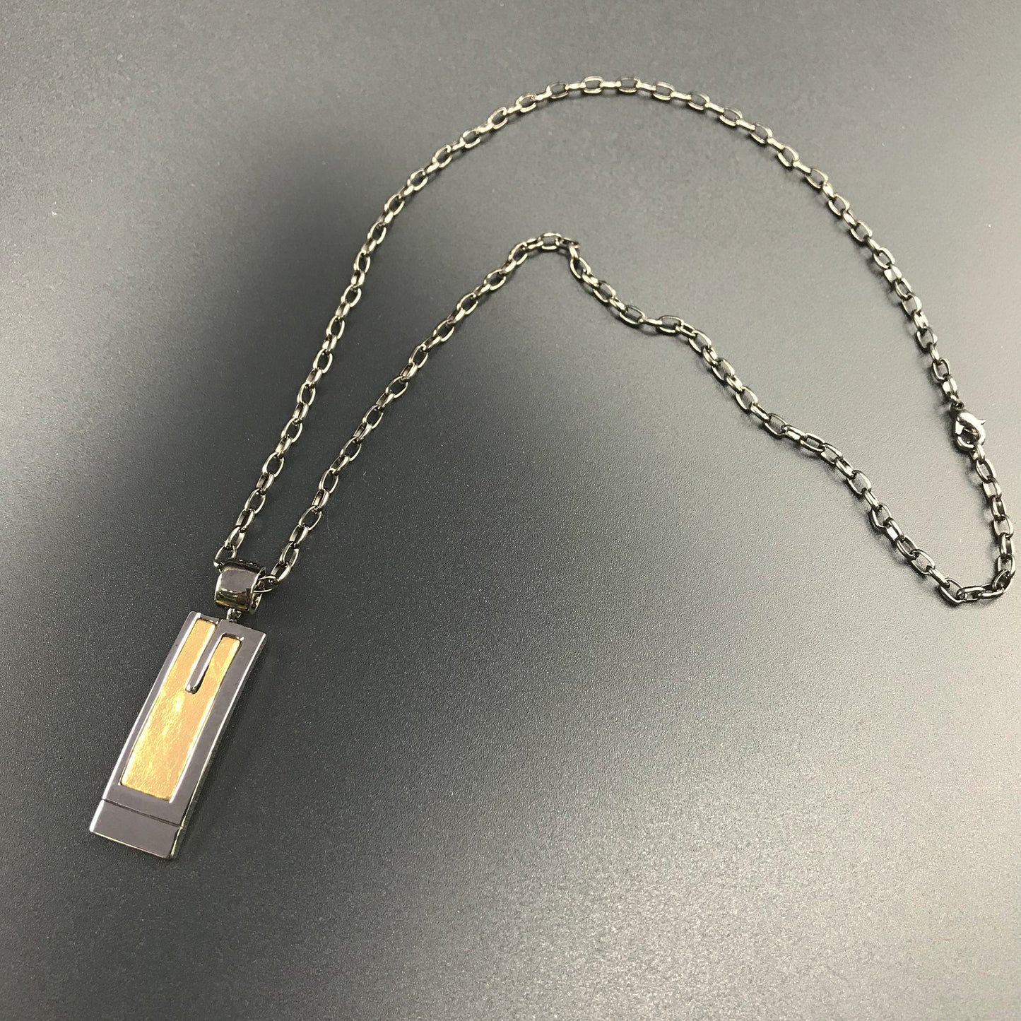 男士項鏈連G字吊牌 Men Necklace with a Letter G Plate